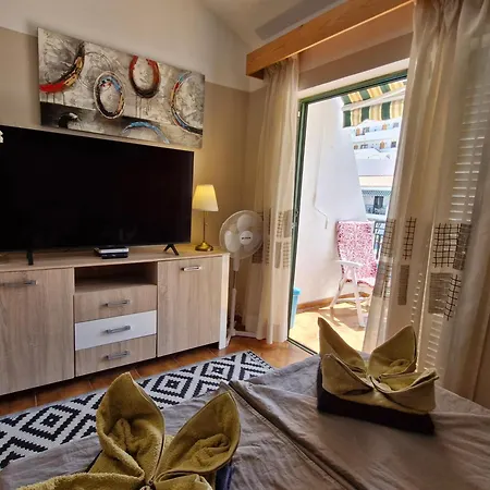 Sunny In Cristianos Appartement