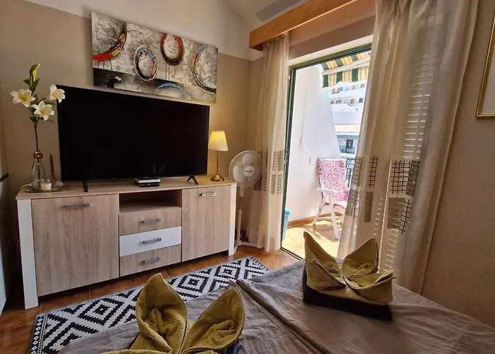 Sunny In Cristianos Apartamento